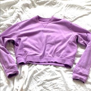 Cropped crew neck